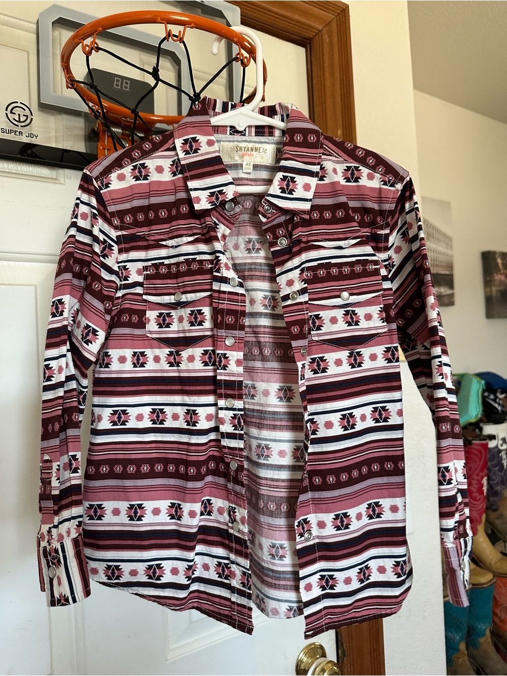 Shyanne Men's Maroon and White Southwestern Button-Down Shirt